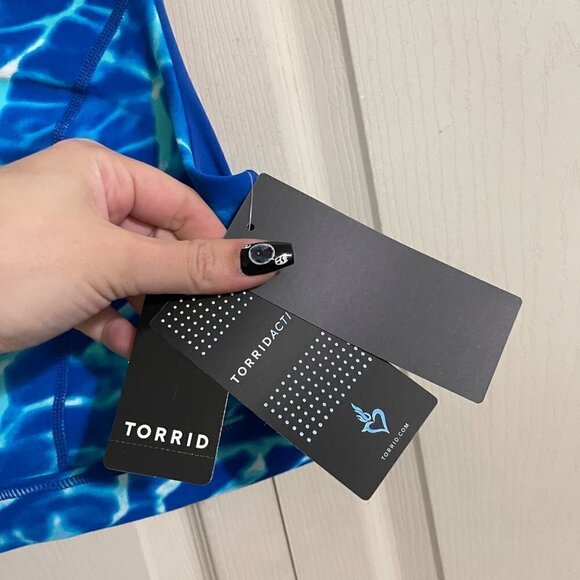 Torrid Womens NWT Blue Water Low-Impact Wireless Zip-Front Active Sports Bra 2X - Picture 4 of 9